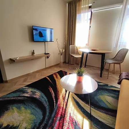 Nature Life, 200m To The Lift Apartment Bansko